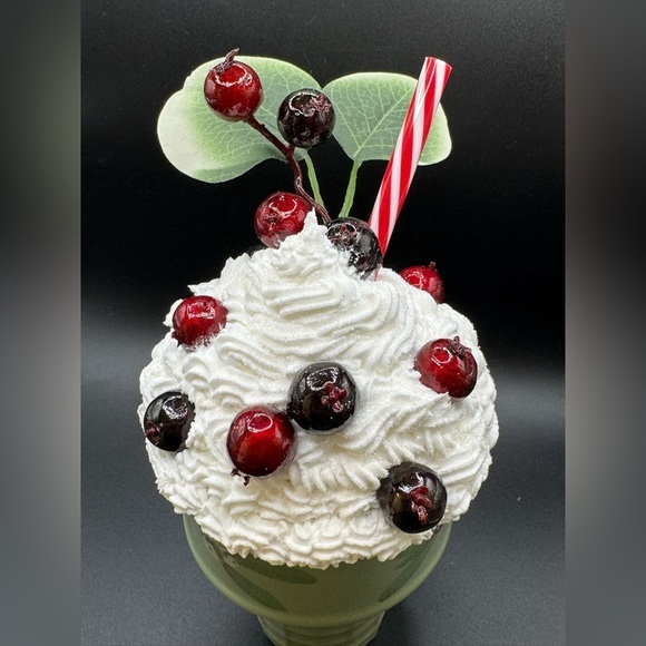 New OOAK Upcycled Faux Ceramic Green Ice Cream Cone - Picture 5 of 5